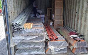 PINTU HARMONIKA JOMBANG,PINTU HARMONIKA SURABAYA,PINTU HARMONIKA MOJOAGUNG,PINTU HARMONIKA TUBAN,HARGA PINTU HARMONIKA,BENGKEL LAS PINTU HARMONIKA,PINTU HARMONIKA TERDEKAT,PEMBUATAN PINTU HARMONIKA,PINTU HARMONIKA,JASA PEMBUATAN PINTU HARMONIKA TERDEKAT