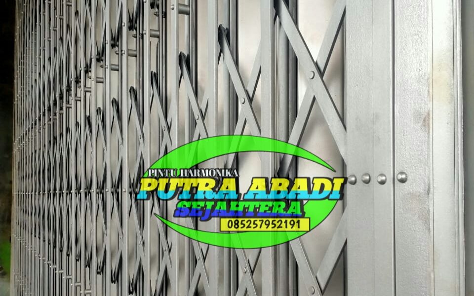Jasa Pintu Harmonika Flores Terbaik dan Berkualitas