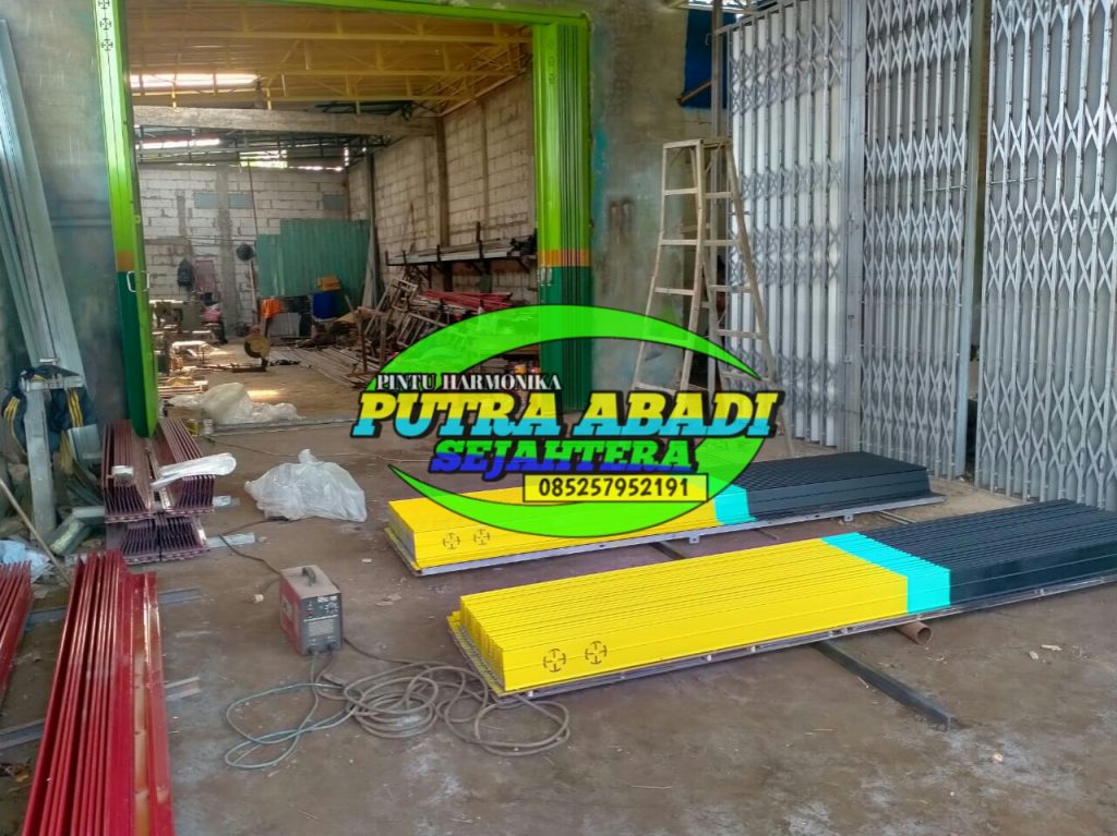 Jasa Pintu Harmonika Ternate Terbaik